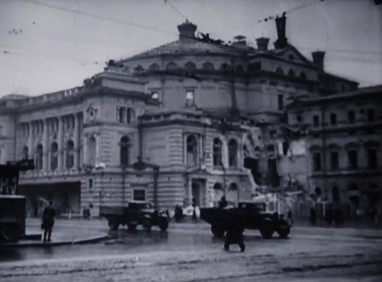 Большой театр в куйбышеве в годы войны фото