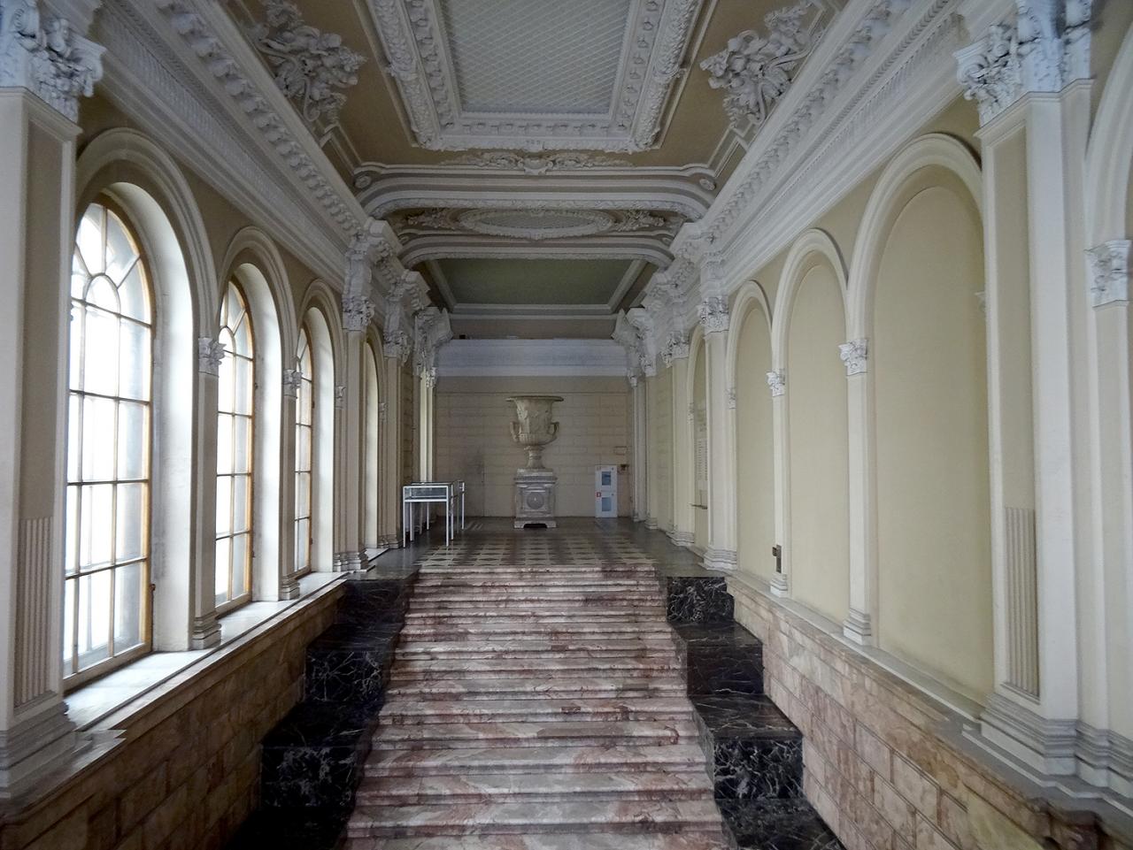 малый мраморный дворец в санкт петербурге